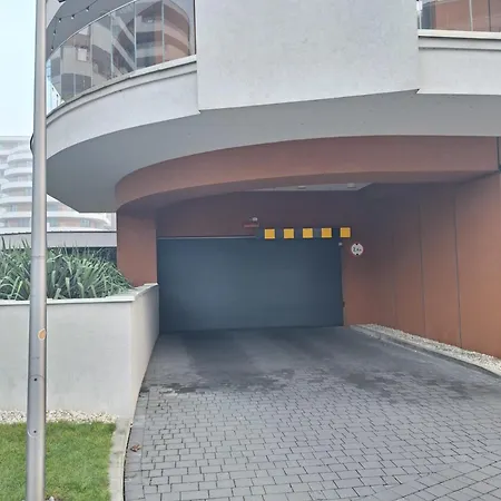 N89 Wislane Tarasy * Cracovia